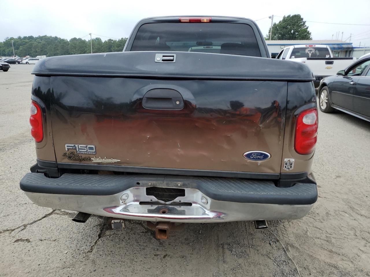 1FTRW07L82KC42385 2002 Ford F150 Supercrew