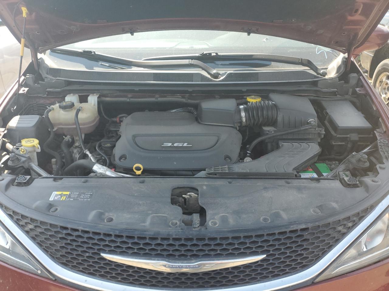 2C4RC1BG7HR552188 2017 Chrysler Pacifica Touring L