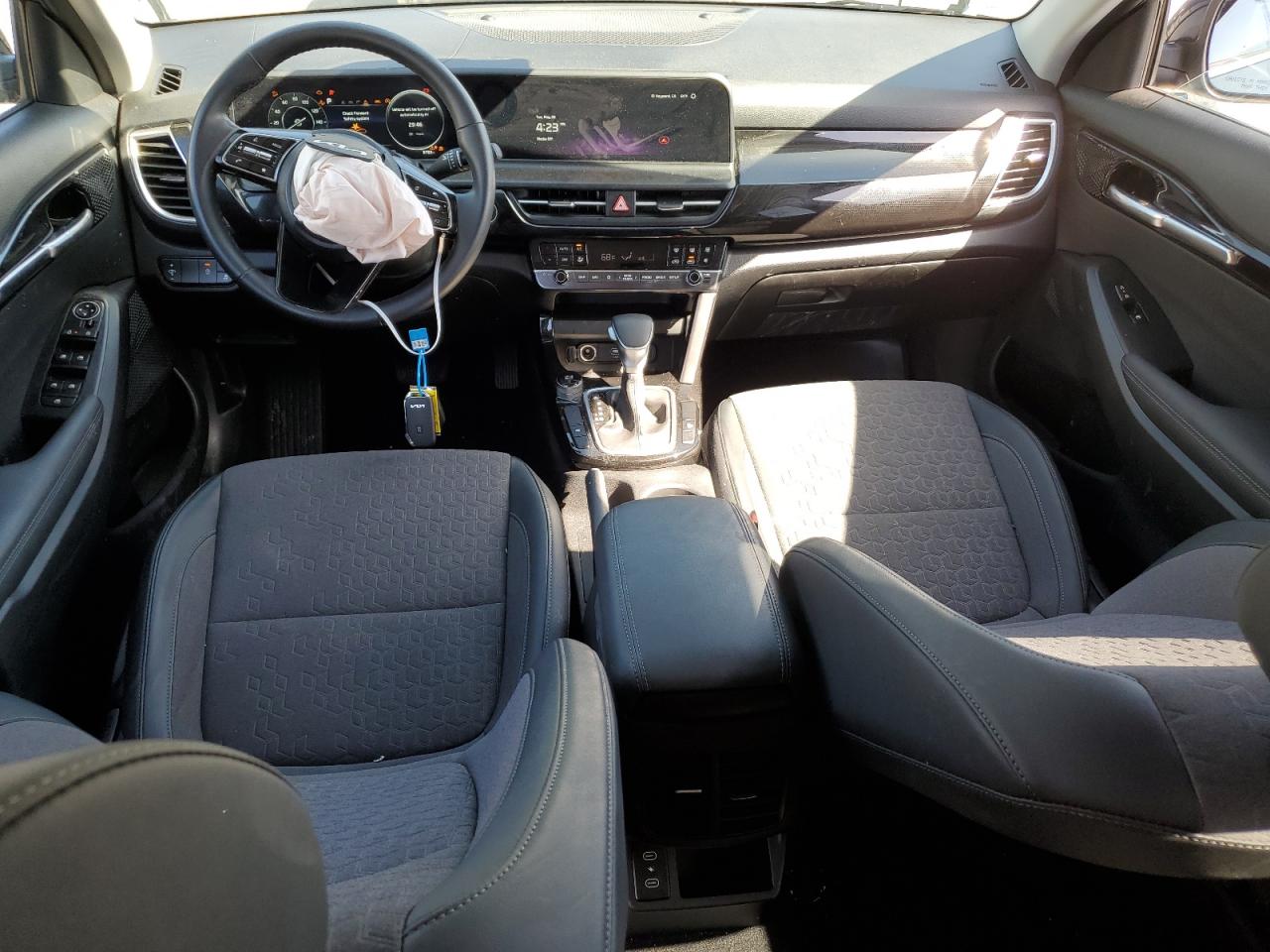 KNDEU2AAXR7580679 2024 Kia Seltos S