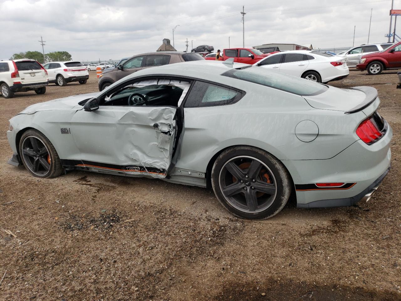 2021 Ford Mustang Mach I vin: 1FA6P8R08M5550469