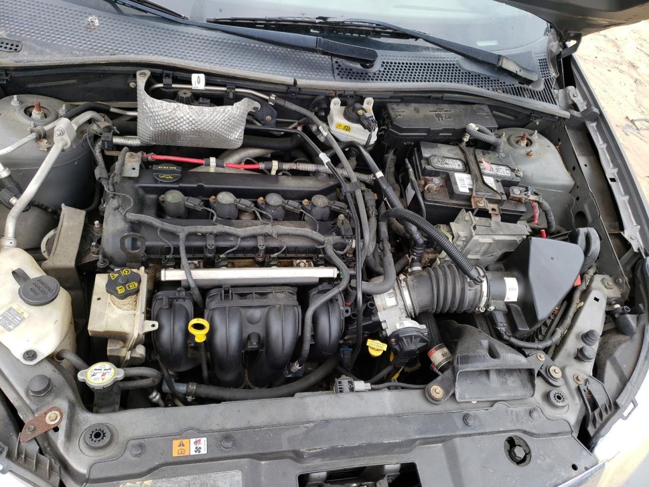 1FAHP3EN4AW153859 2010 Ford Focus S