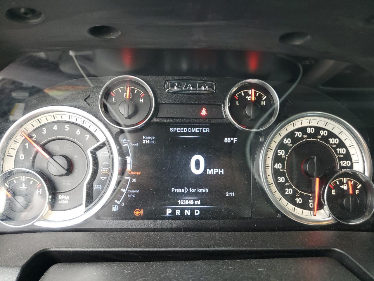 3C6RR7LT5HG688135 2017 Ram 1500 Slt