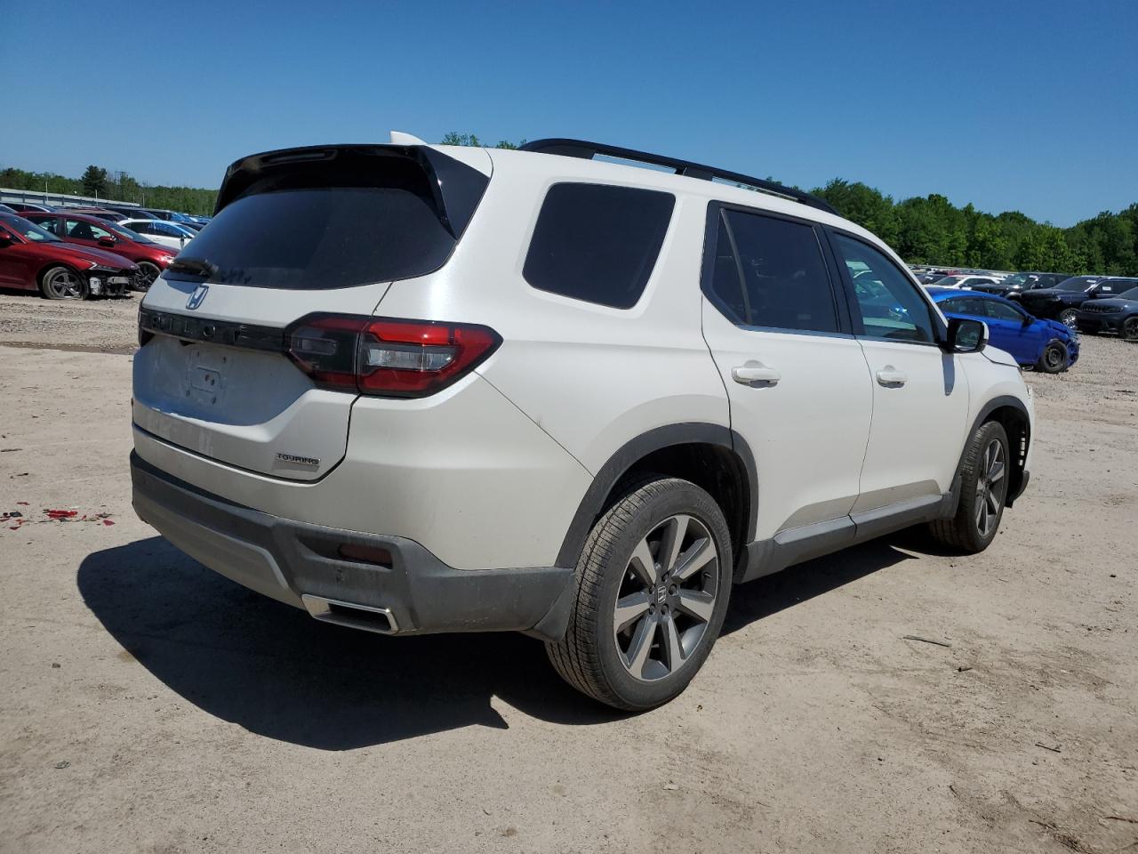 2023 Honda Pilot Touring vin: 5FNYG1H75PB025218