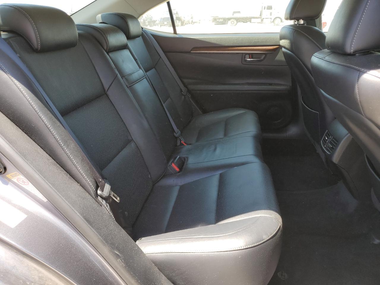 JTHBK1GG6F2198588 2015 Lexus Es 350