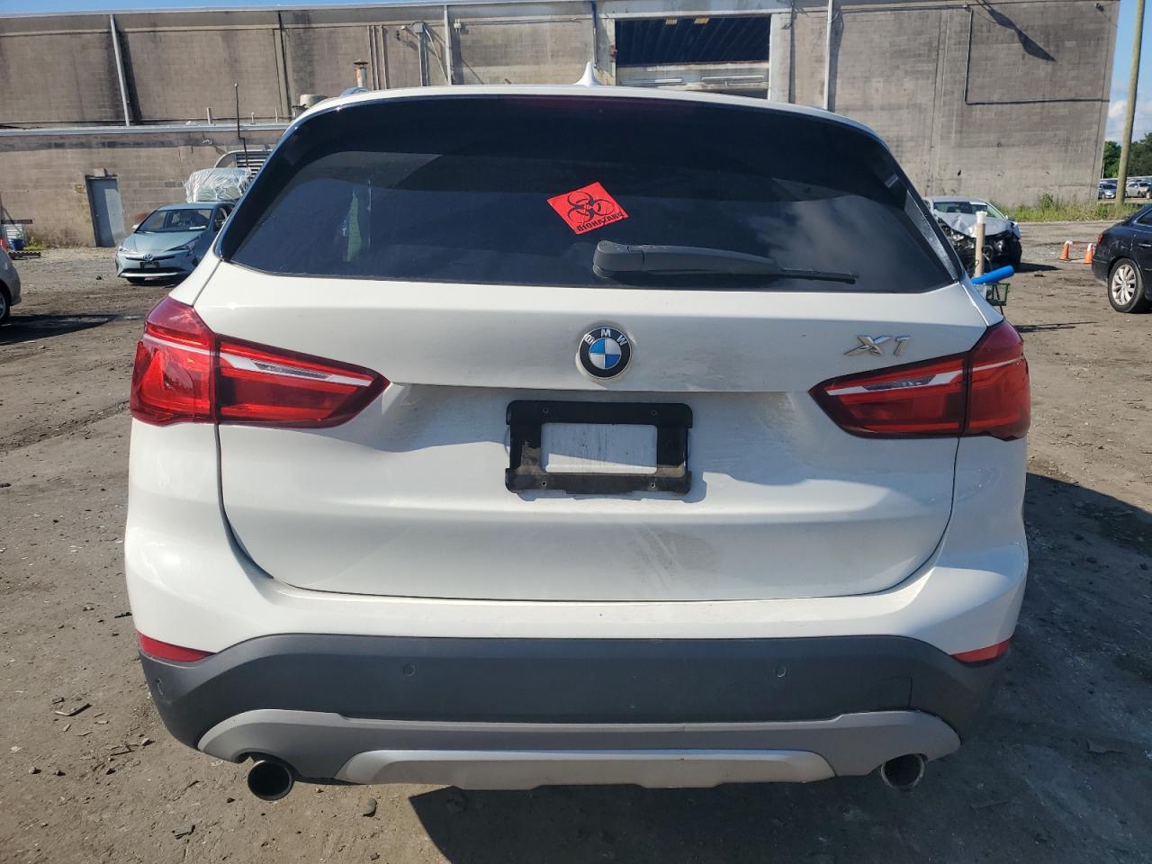 WBXHT3C31GP885637 2016 BMW X1 xDrive28I