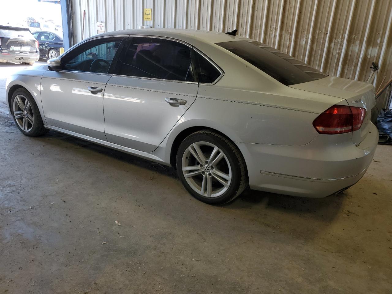 1VWBV7A38FC095973 2015 Volkswagen Passat Se