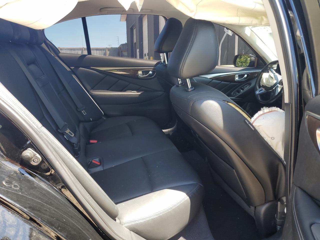 JN1EV7AR4JM443214 2018 Infiniti Q50 Luxe