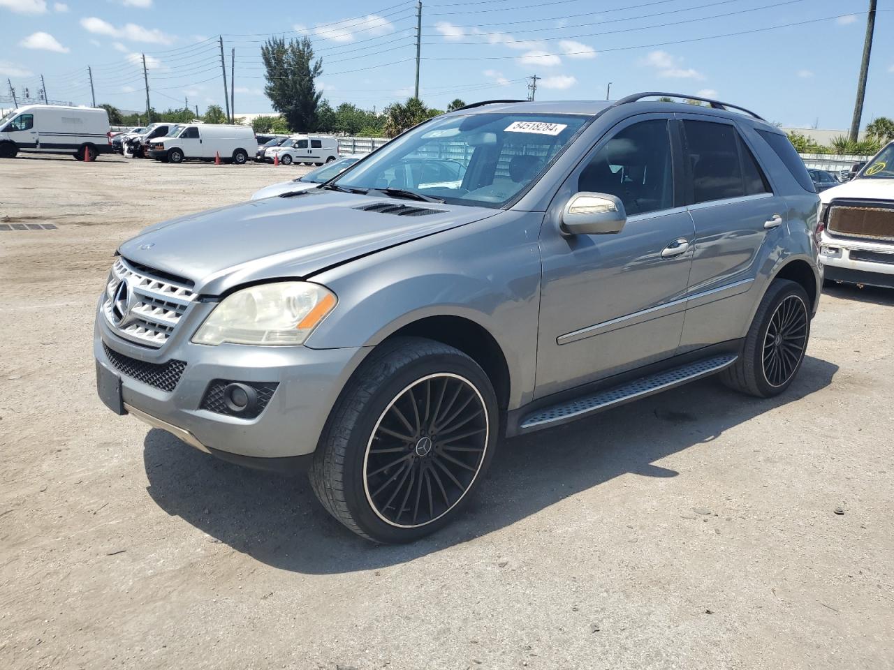 4JGBB8GB2AA613270 2010 Mercedes-Benz Ml 350 4Matic