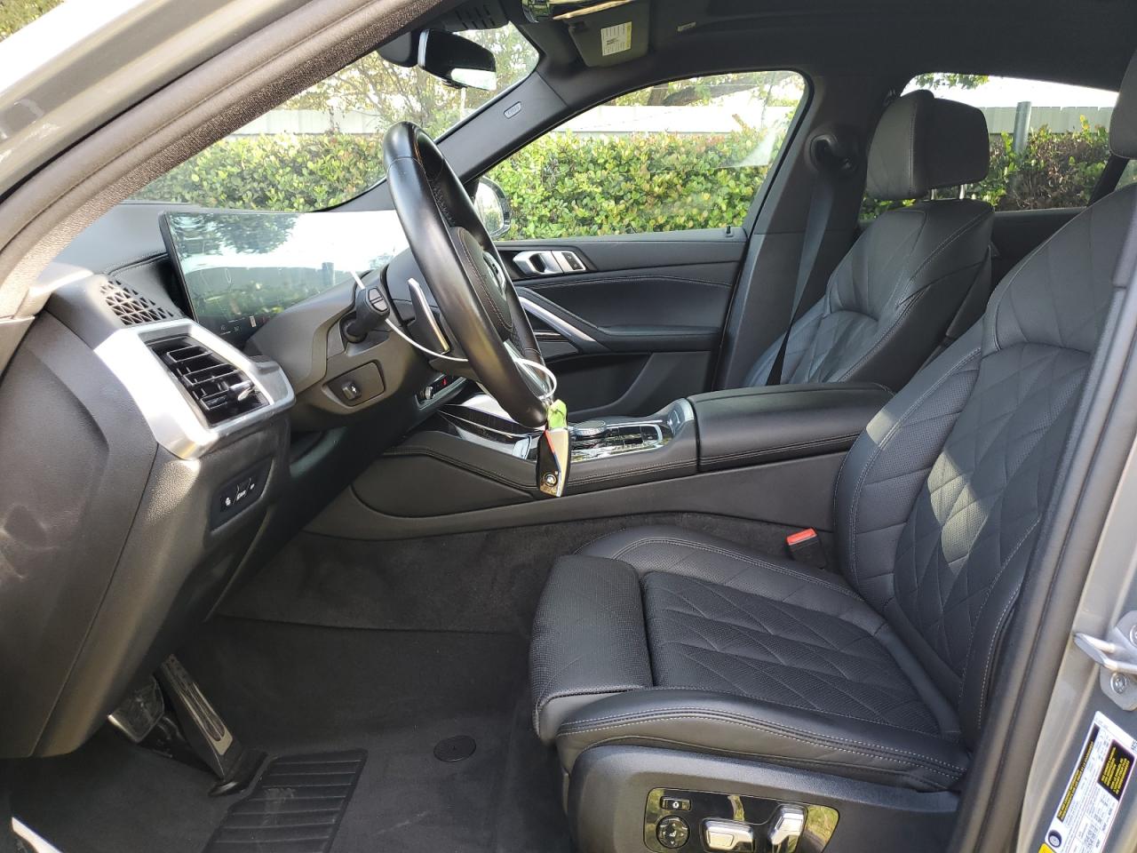 5UX33EX01R9T68069 2024 BMW X6 xDrive40I