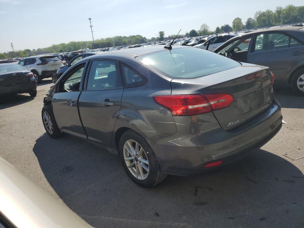 1FADP3F21GL342644 2016 Ford Focus Se