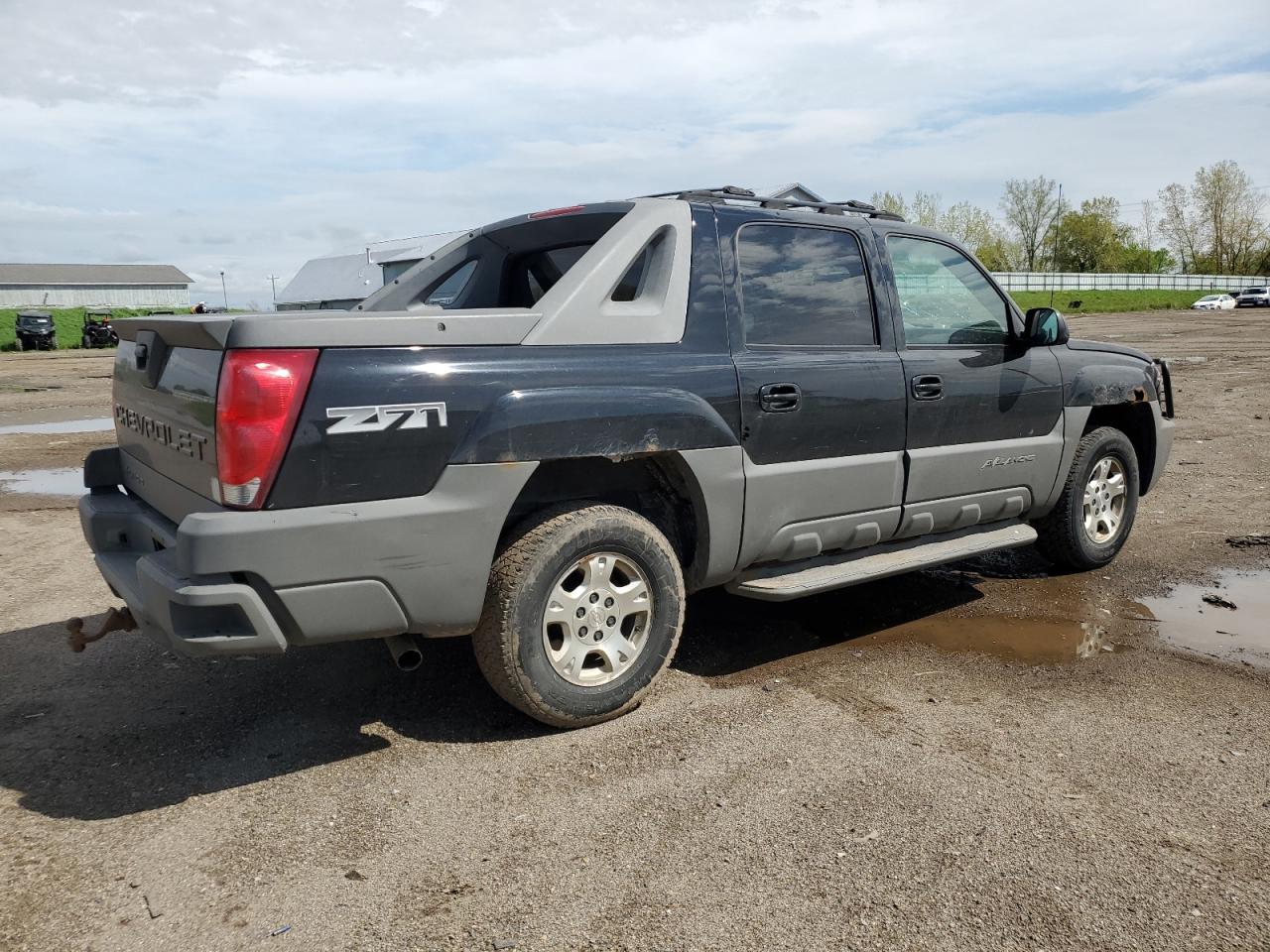 3GNEK13TX2G172568 2002 Chevrolet Avalanche K1500