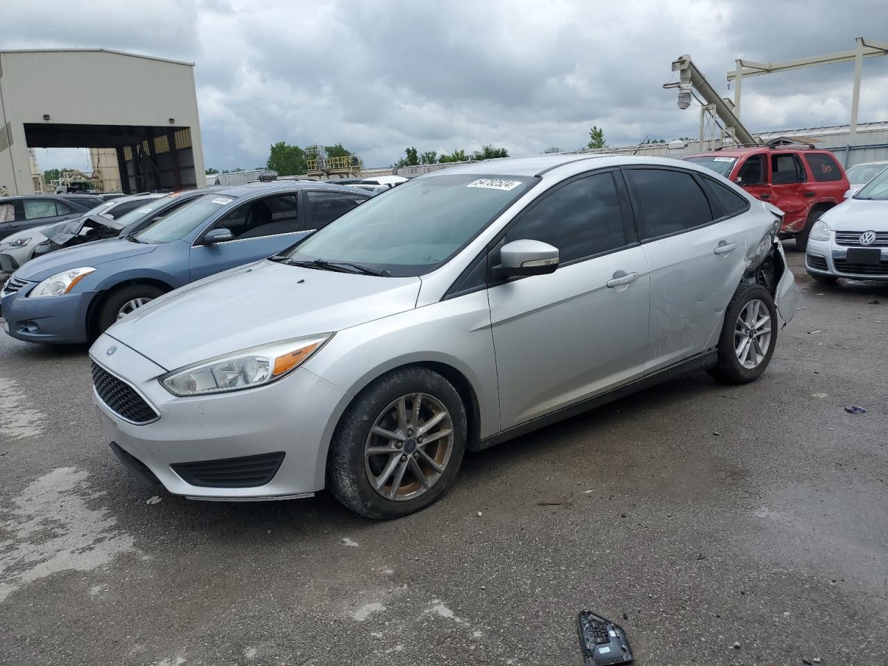 2016 Ford Focus Se vin: 1FADP3F23GL247521