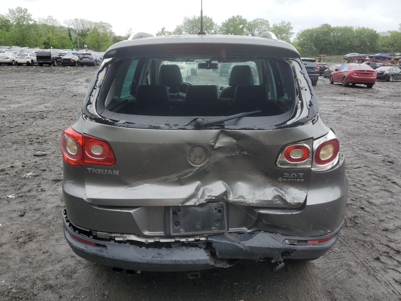 WVGBV7AX4BW523659 2011 Volkswagen Tiguan S