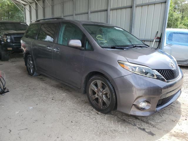 2017 TOYOTA SIENNA SE 5TDXZ3DC0HS833932