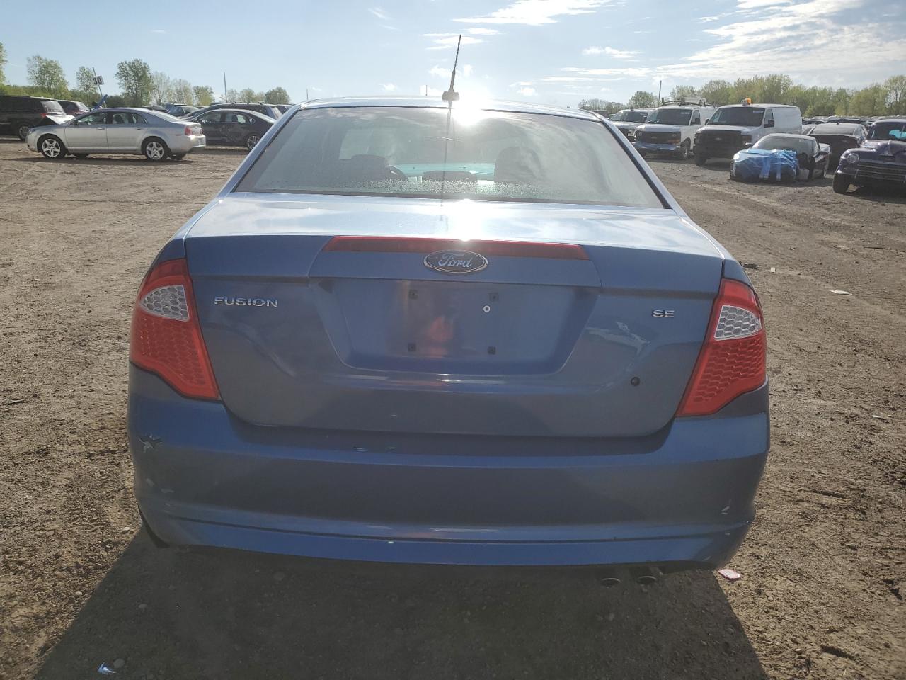 3FAHP0HA2AR122653 2010 Ford Fusion Se