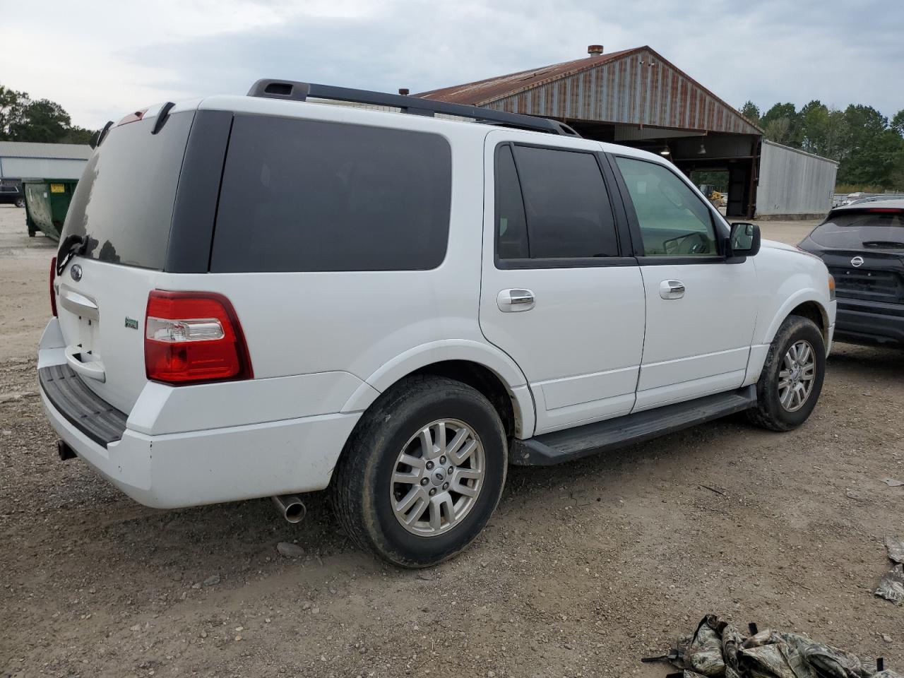 2013 Ford Expedition Xlt vin: 1FMJU1H5XDEF11718