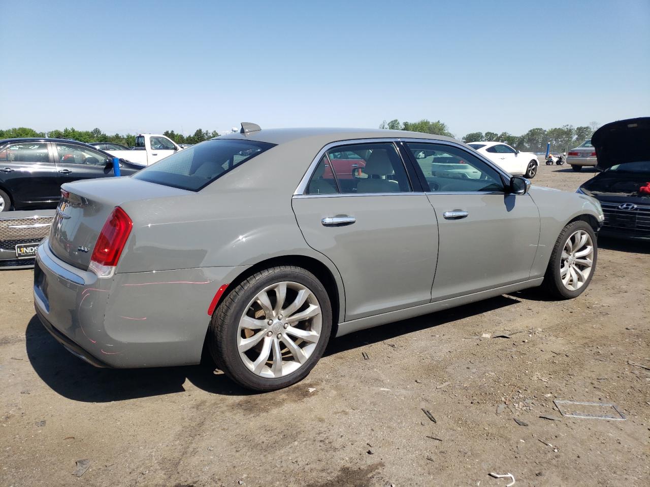 2C3CCAEG6KH689707 2019 Chrysler 300 Limited