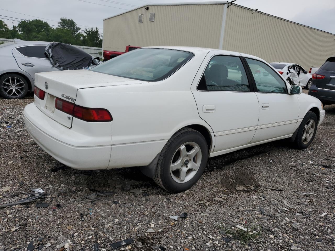 JT2BF22K4W0108690 1998 Toyota Camry Le