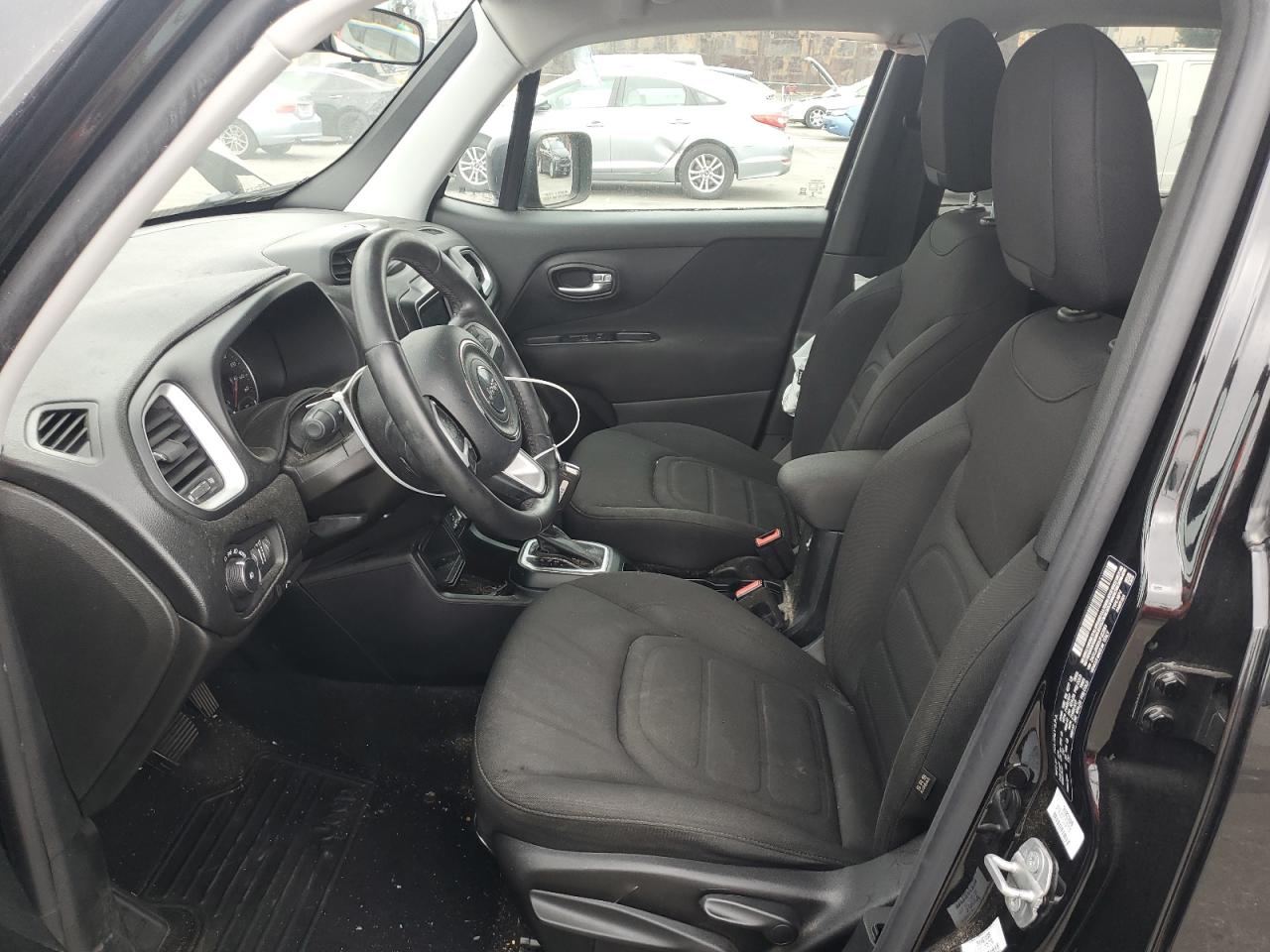 ZACCJABB9JPJ22881 2018 Jeep Renegade Latitude