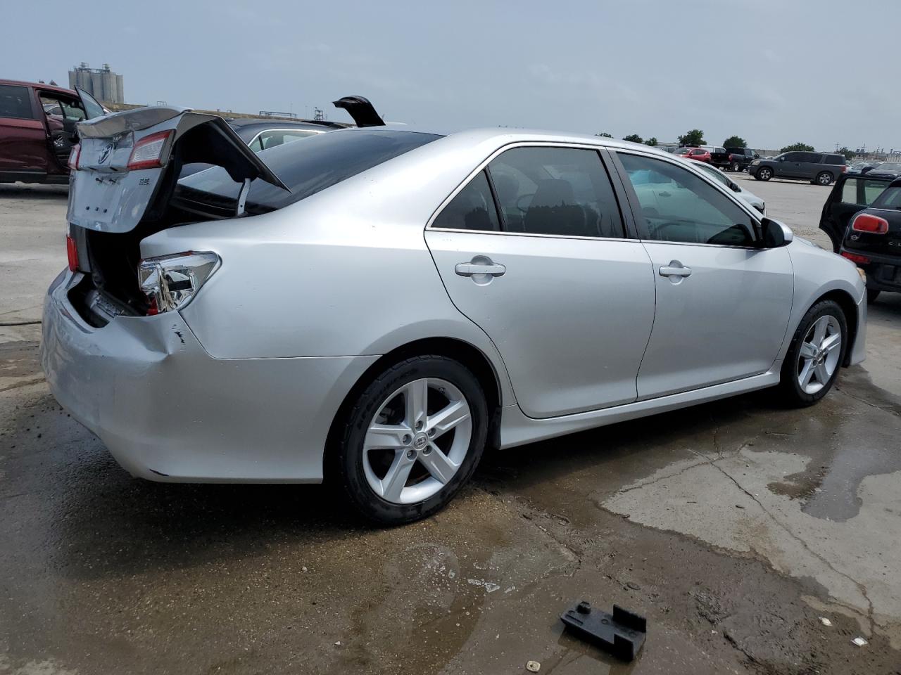 4T1BF1FK2EU321085 2014 Toyota Camry L