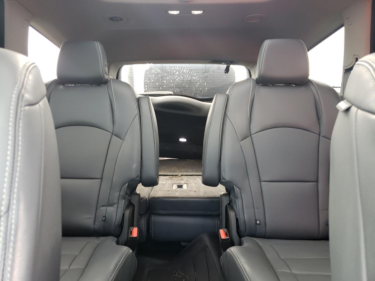 5GAERCKW6JJ167748 2018 Buick Enclave Premium