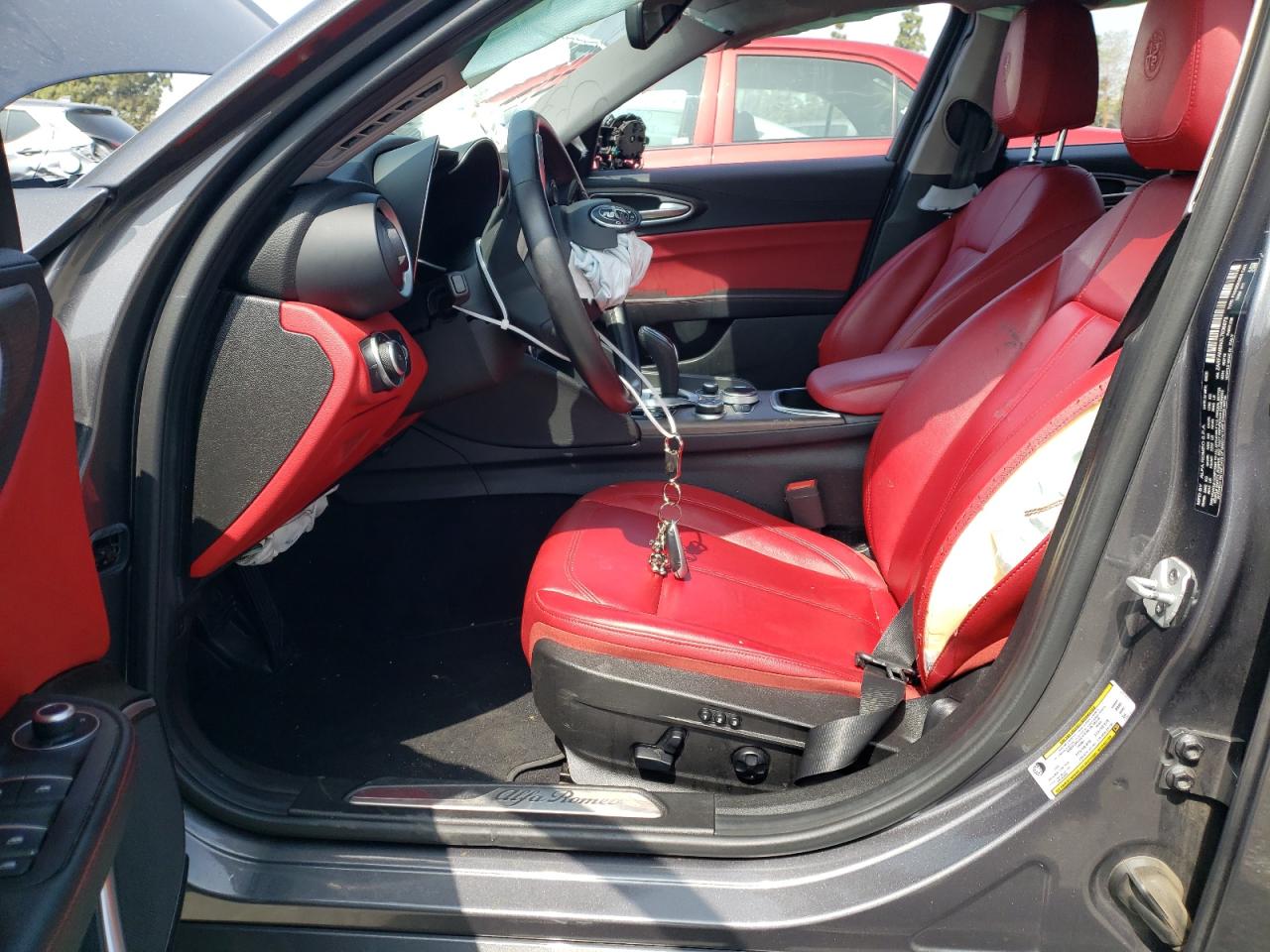 ZARFAMBN3L7636873 2020 Alfa Romeo Giulia Ti