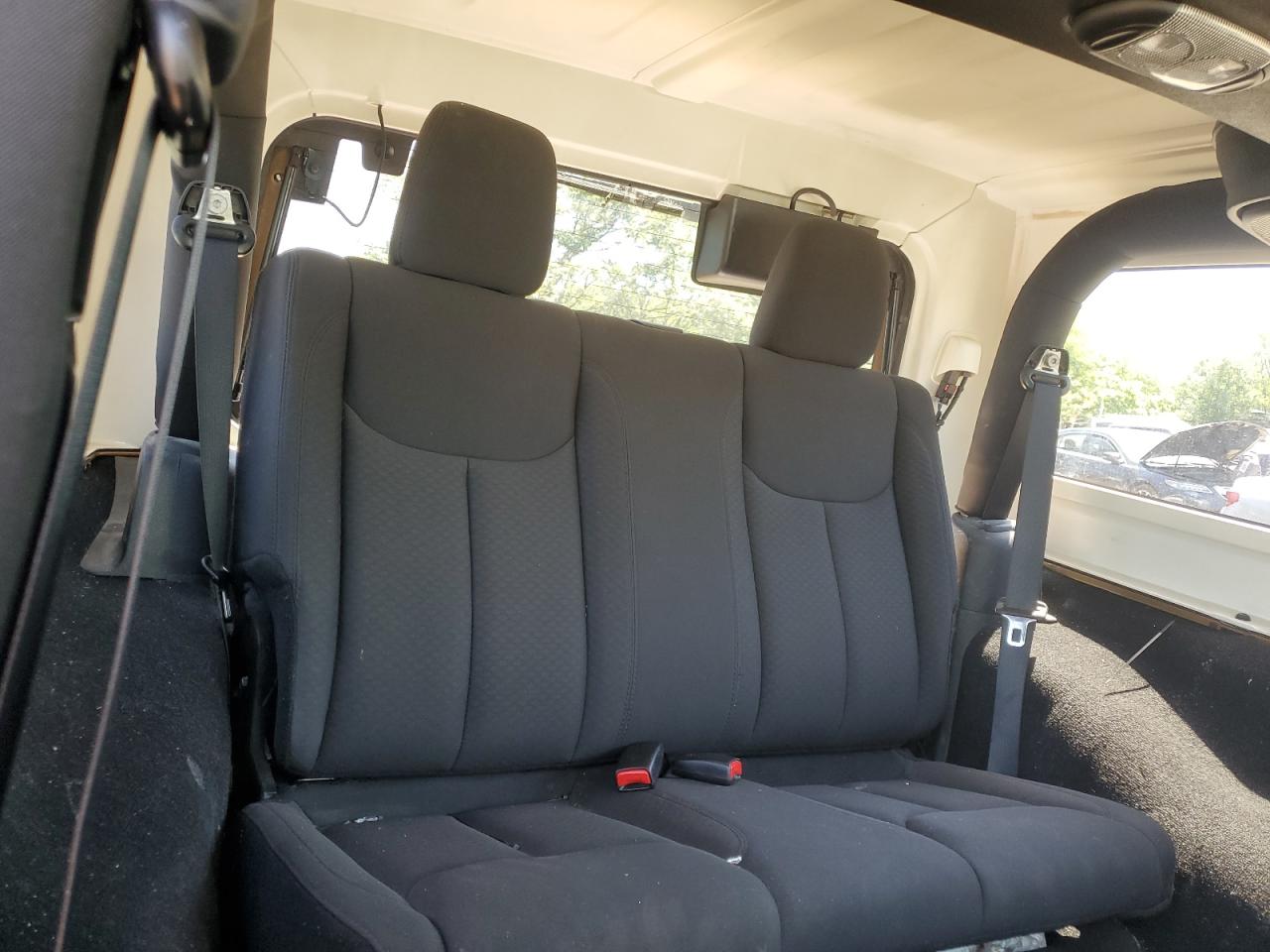 1C4AJWAG1FL595173 2015 Jeep Wrangler Sport