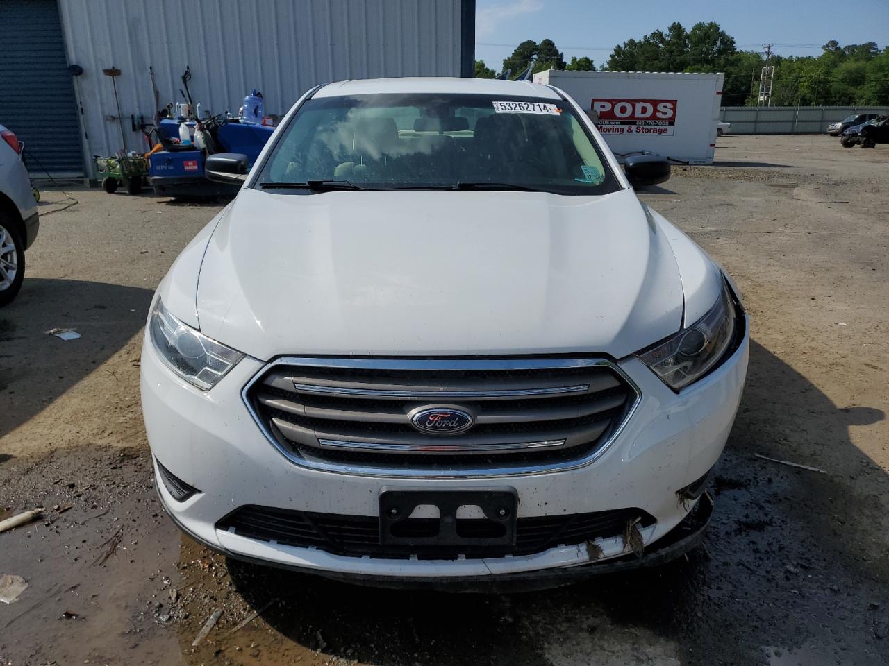 1FAHP2D80KG100268 2019 Ford Taurus Se