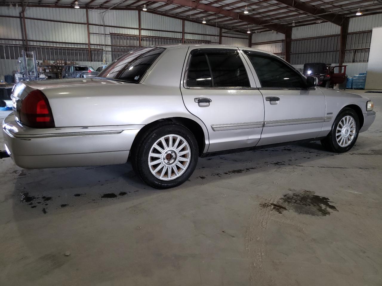 2MEBM7FV4AX600837 2010 Mercury Grand Marquis Ls