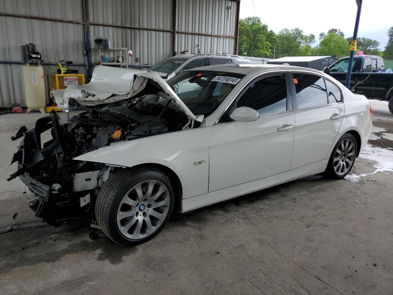 WBAVB33556KS32967 2006 BMW 330 I