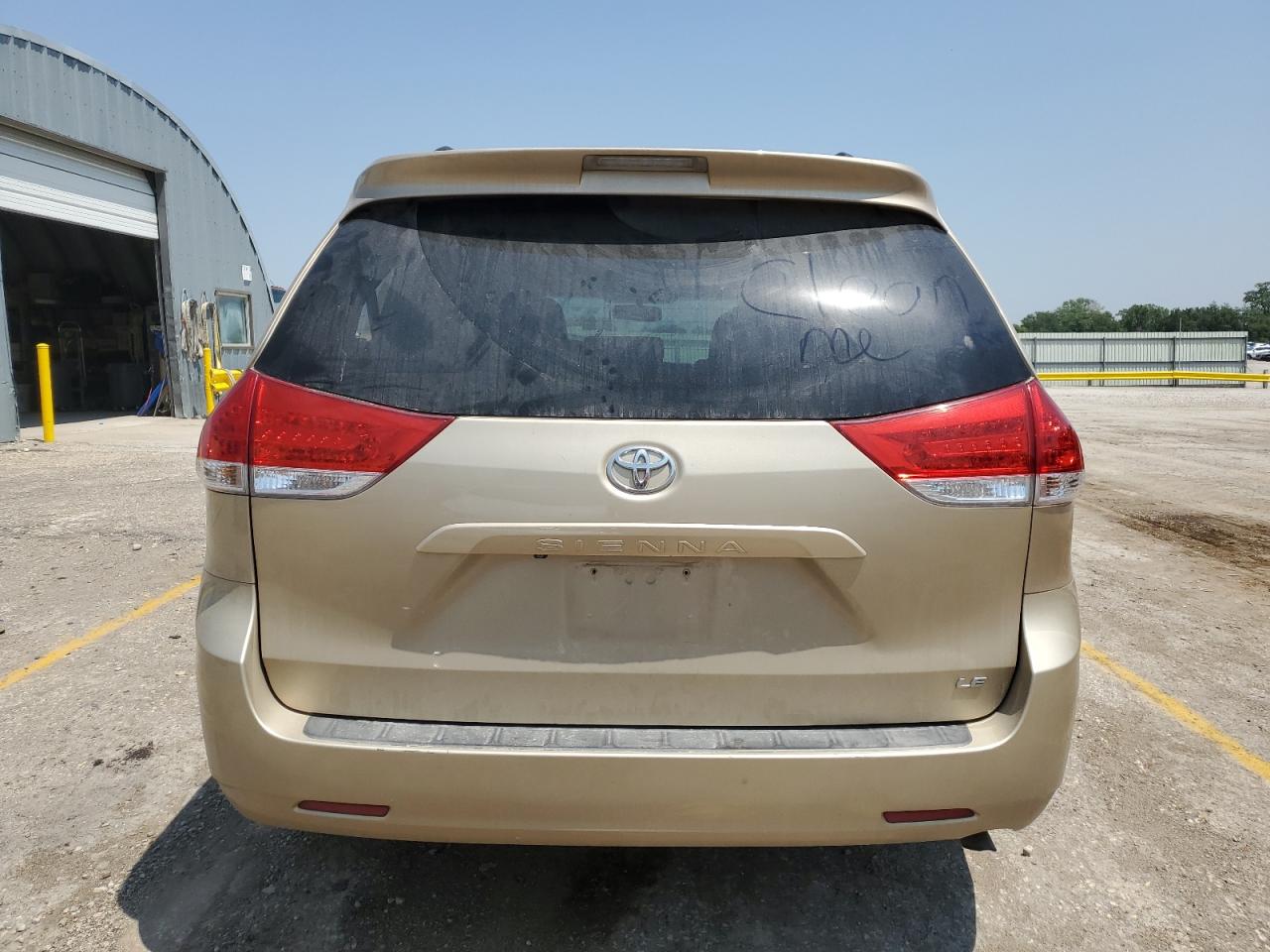 5TDKK3DC5CS192512 2012 Toyota Sienna Le