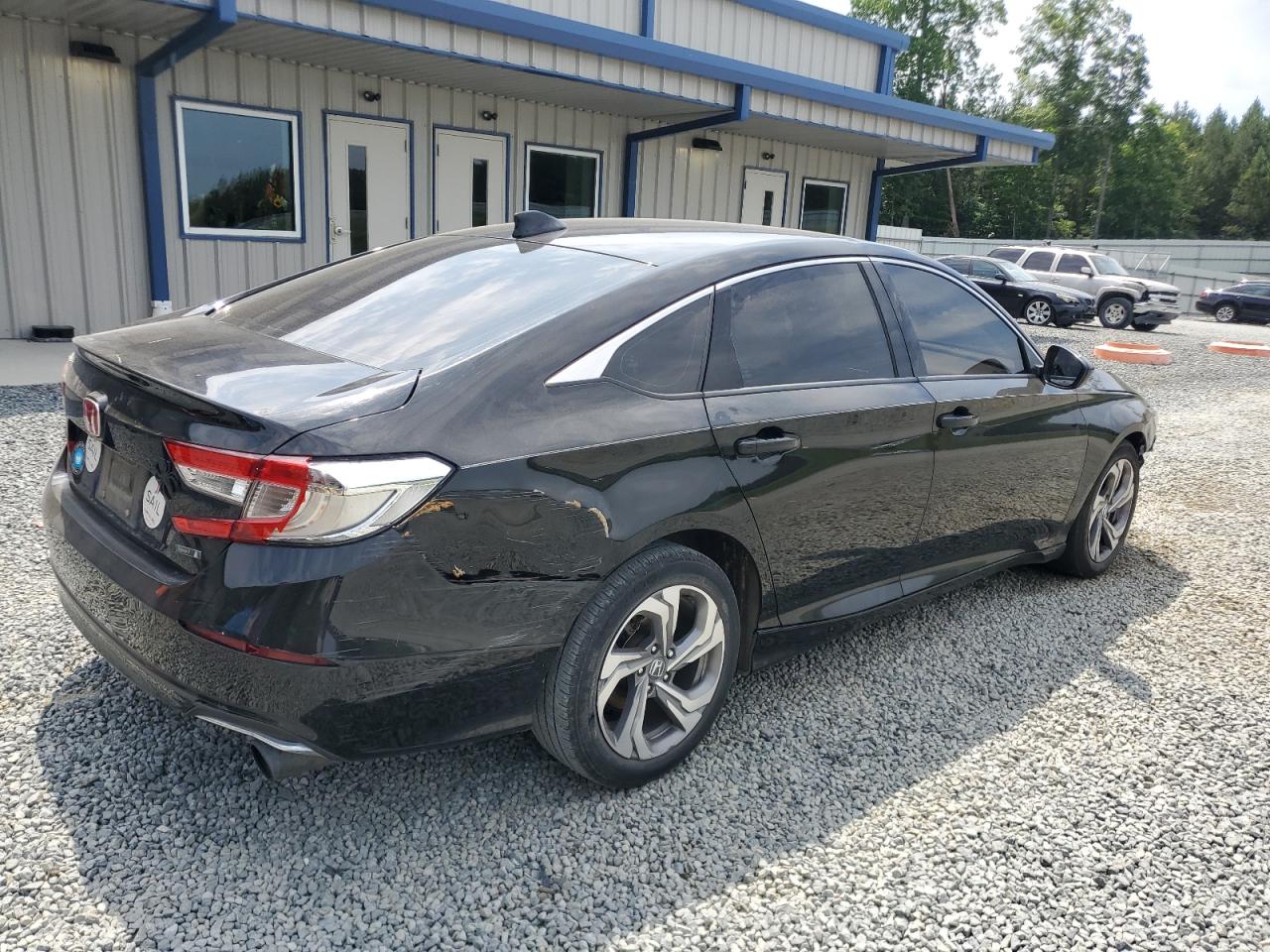 1HGCV1F18JA120307 2018 Honda Accord Lx