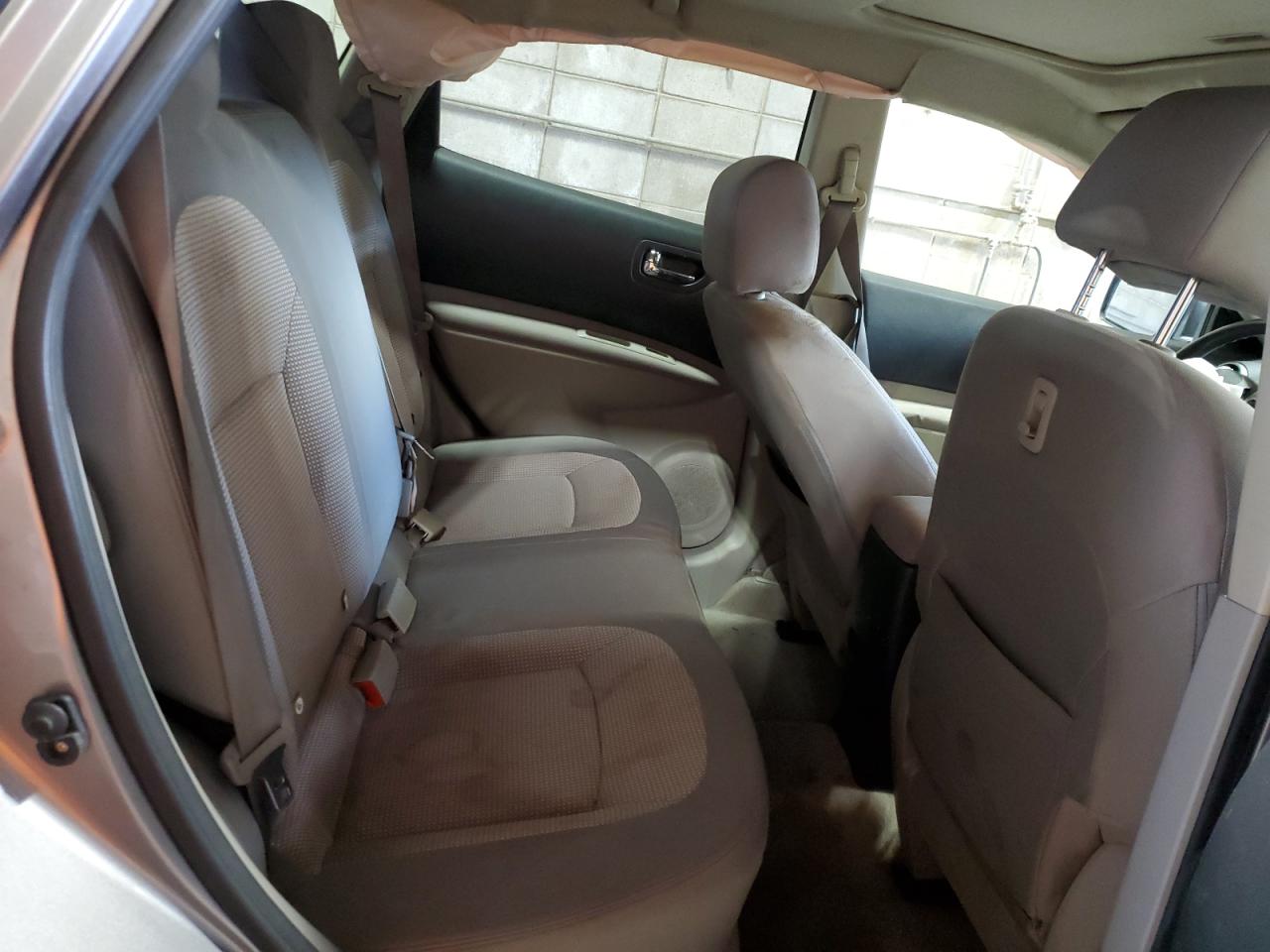 JN8AS5MV2BW689674 2011 Nissan Rogue S