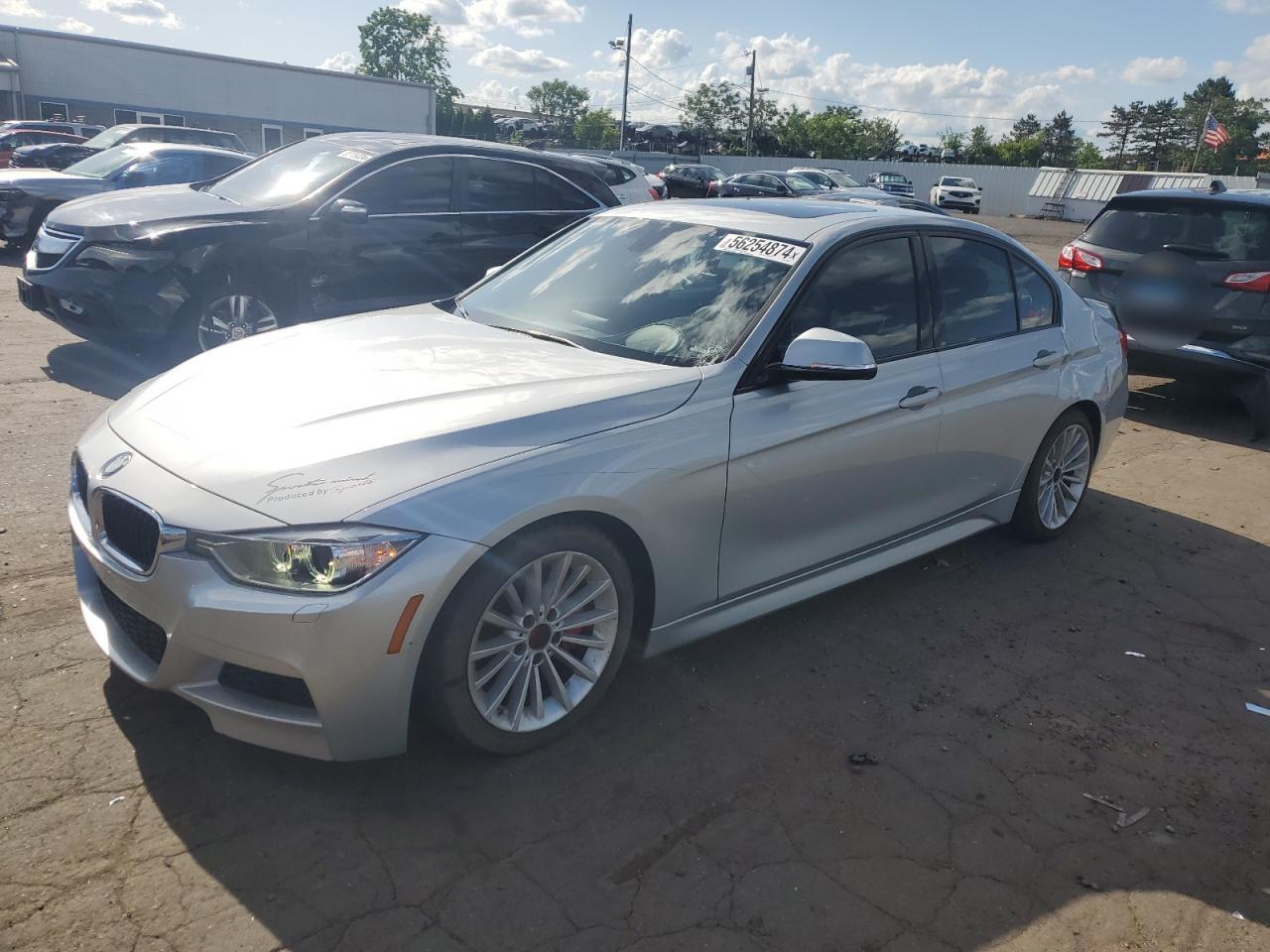 WBA3B9C59EJ465992 2014 BMW 335 Xi