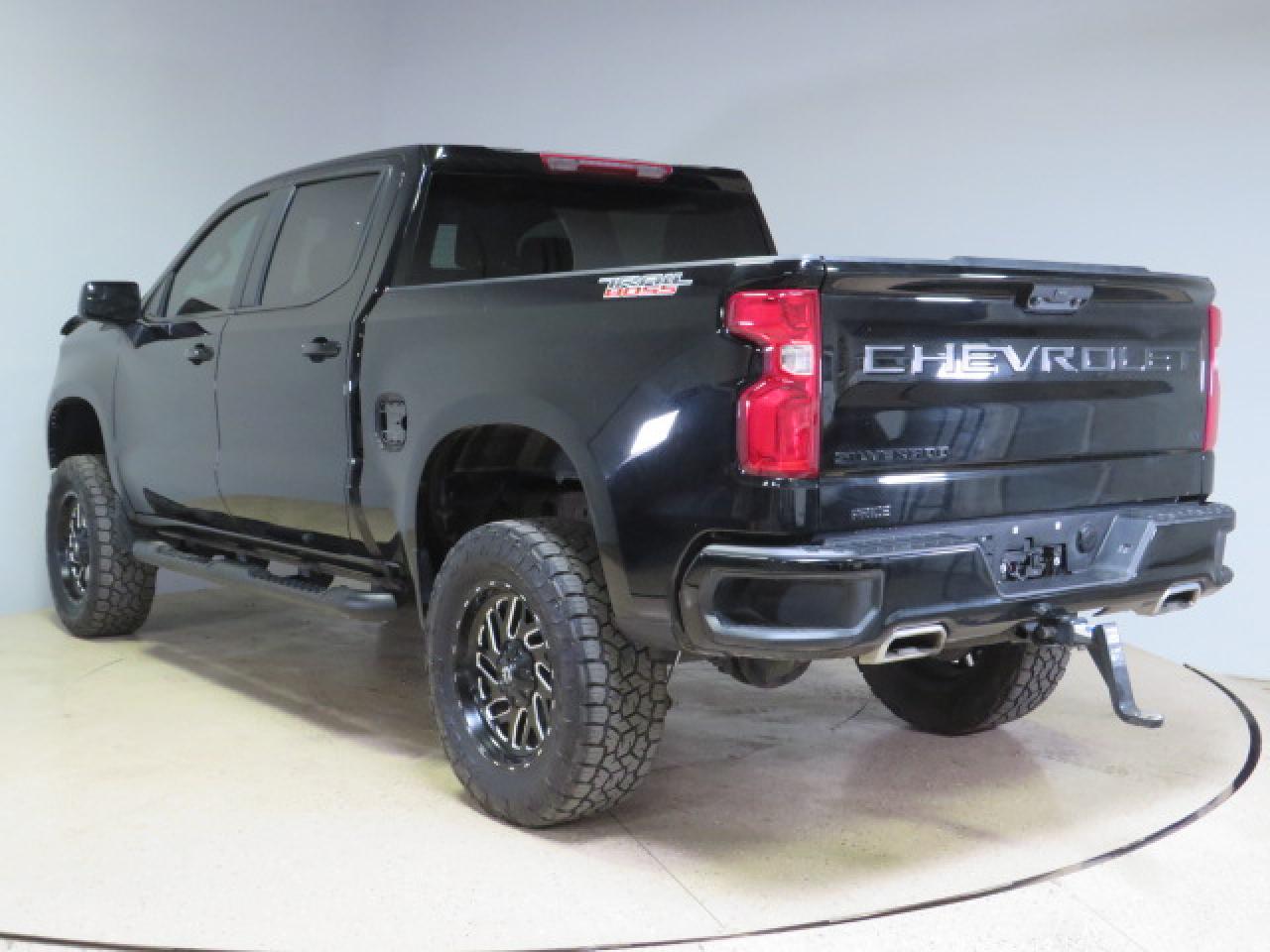 2023 Chevrolet Silverado K1500 Lt Trail Boss vin: 3GCUDFEDXPG333736