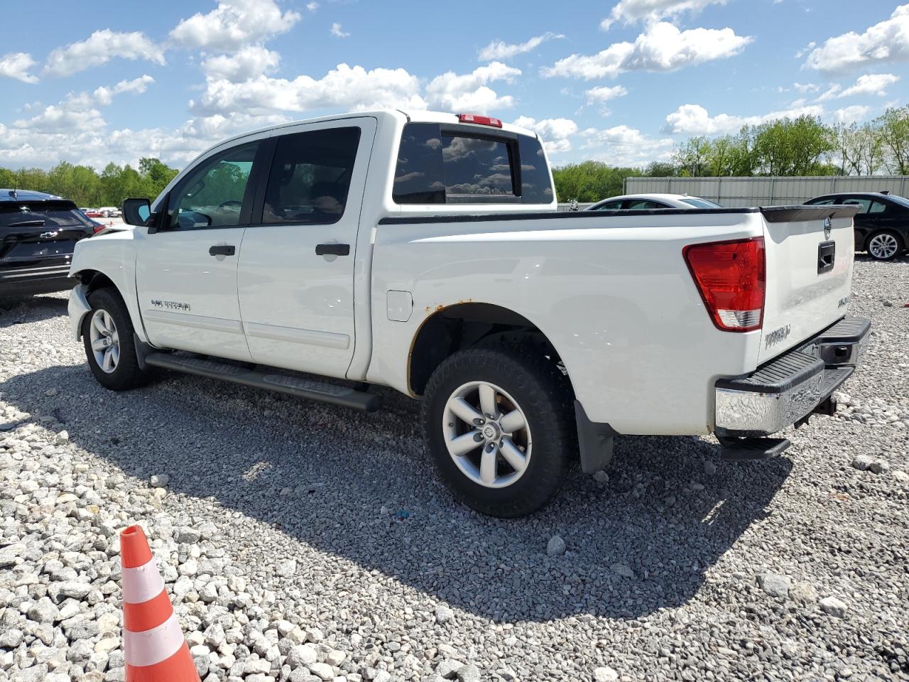 1N6AA0ECXEN514207 2014 Nissan Titan S