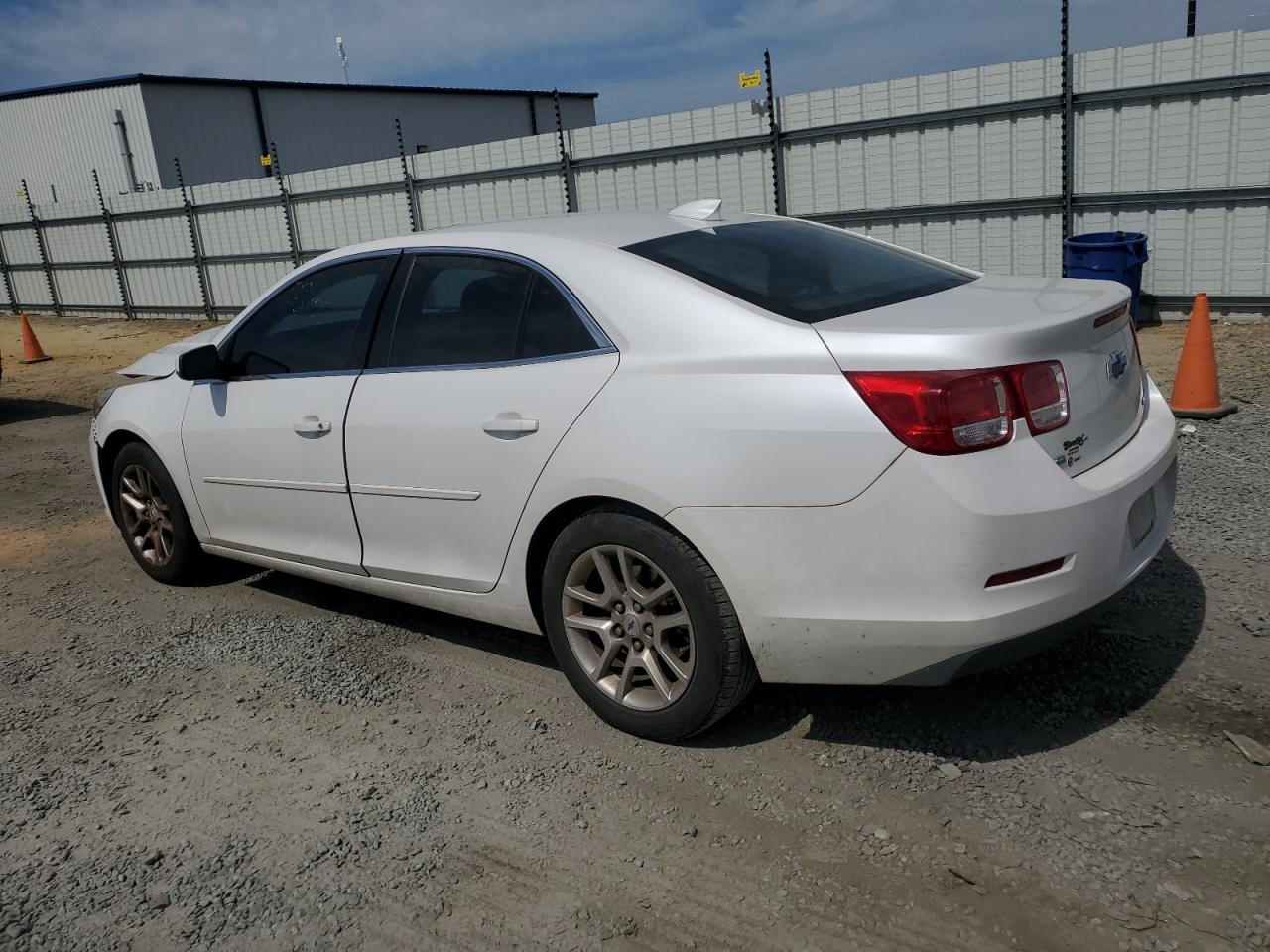 1G11C5SL3FF155740 2015 Chevrolet Malibu 1Lt