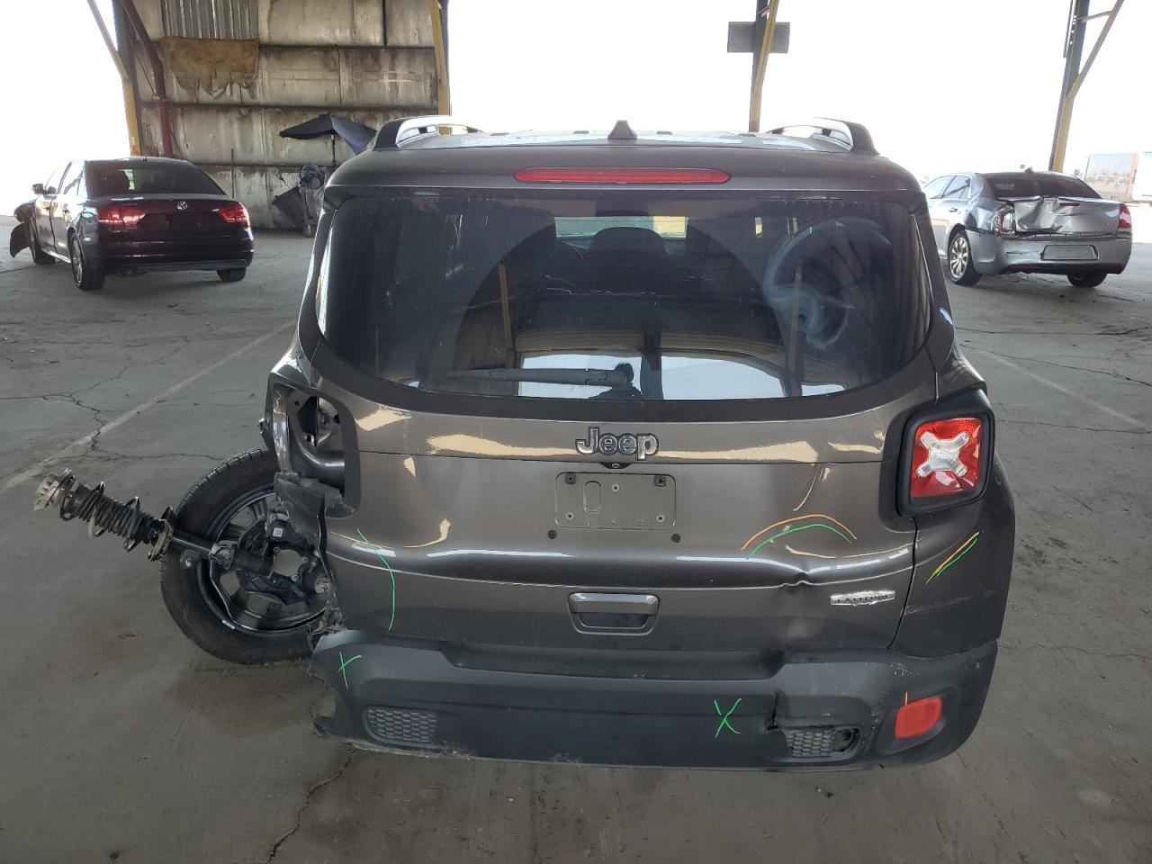 ZACCJABB9JPJ29393 2018 Jeep Renegade Latitude