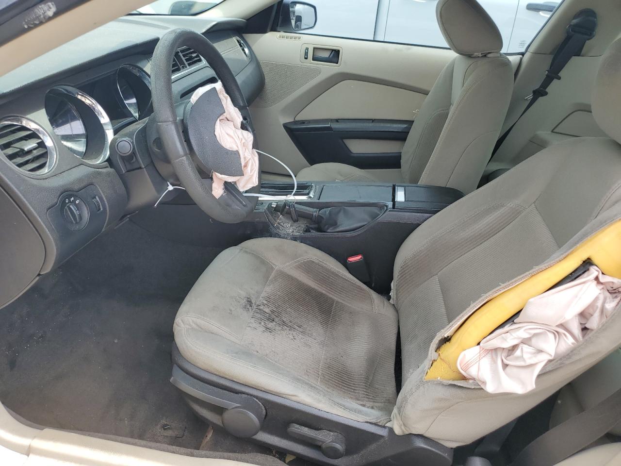 1ZVBP8AN5A5180820 2010 Ford Mustang