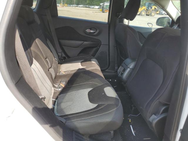 2014 Jeep Cherokee Latitude VIN: 1C4PJLCBXEW323745 Lot: 53672024