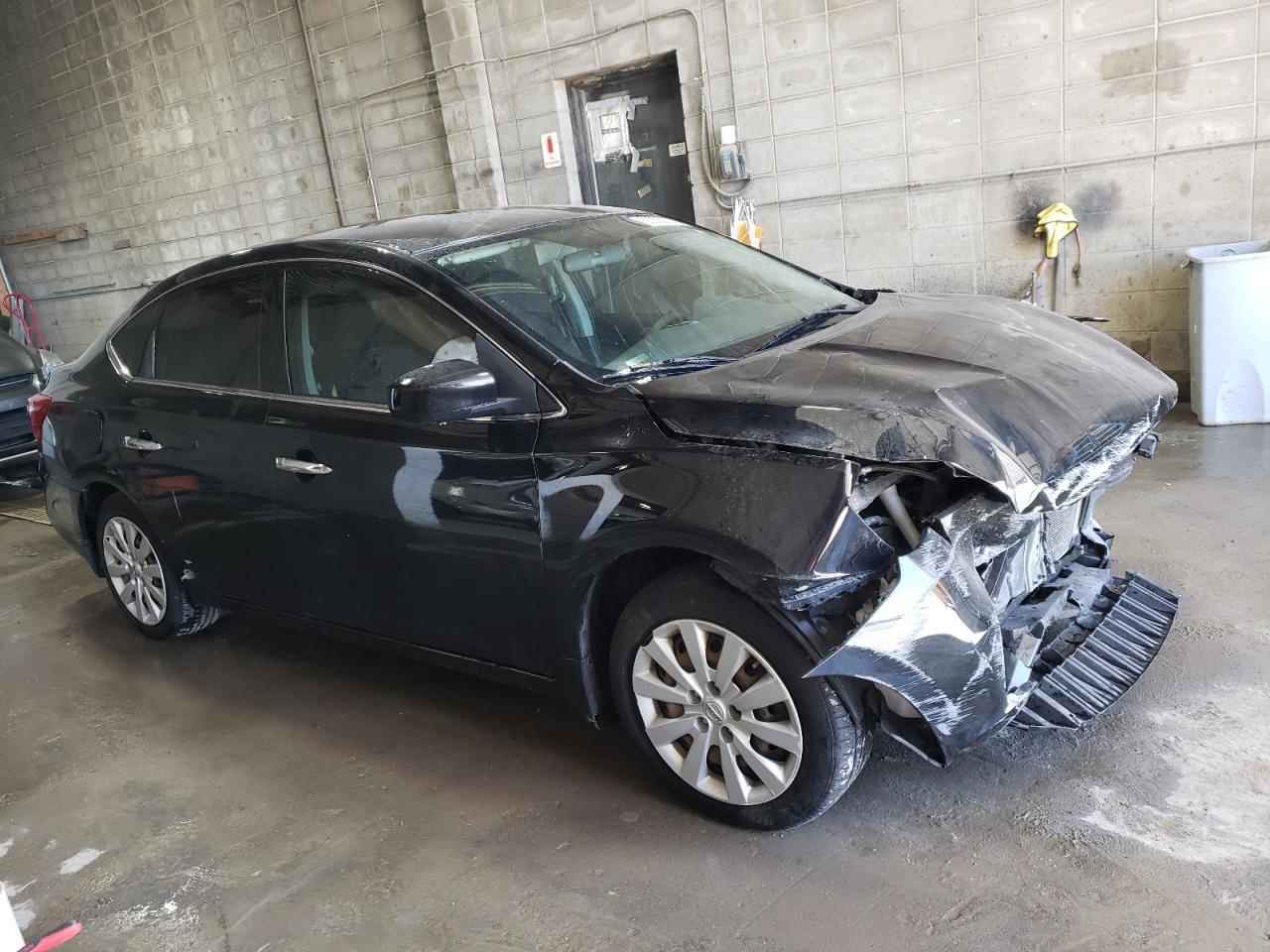 2016 Nissan Sentra S vin: 3N1AB7AP7GY299931