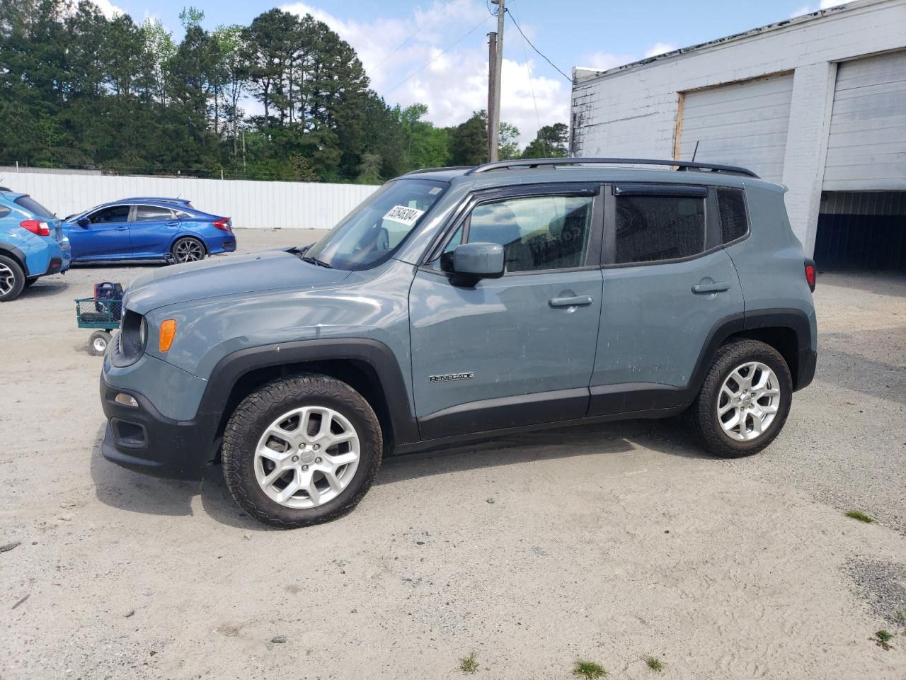 2018 Jeep Renegade Latitude vin: ZACCJBBBXJPH09017