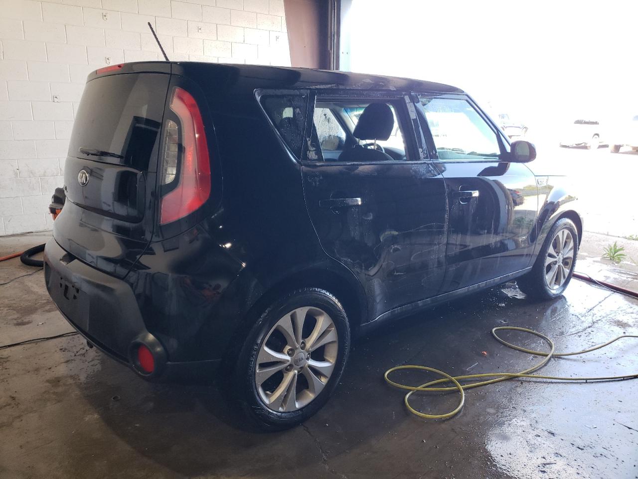 KNDJP3A56F7229133 2015 Kia Soul +