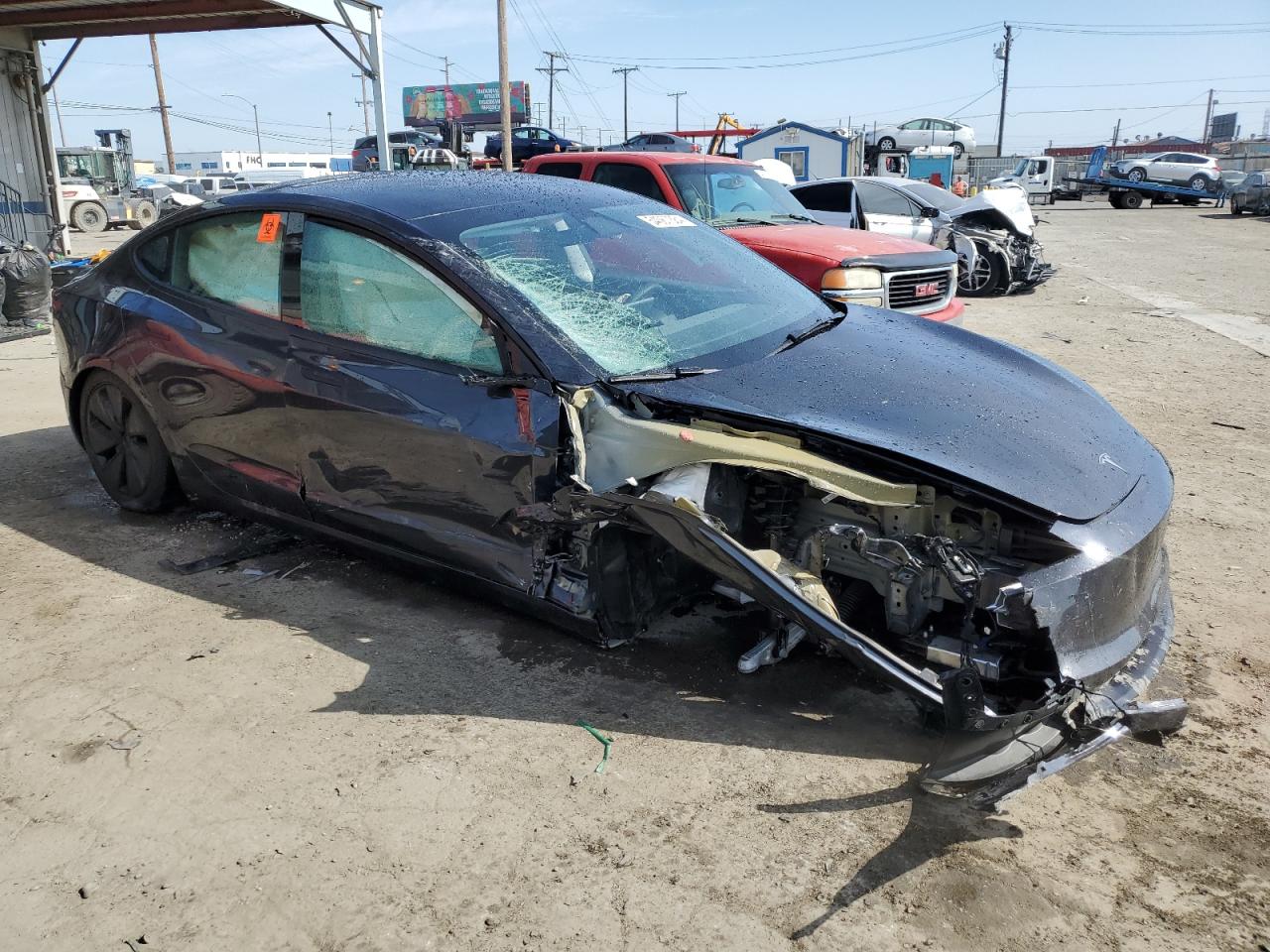 5YJ3E1EA3RF735124 2024 Tesla Model 3