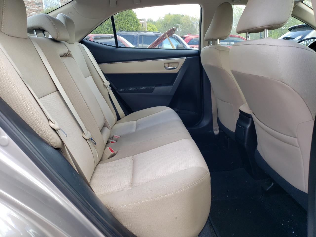 2T1BURHE3FC300048 2015 Toyota Corolla L