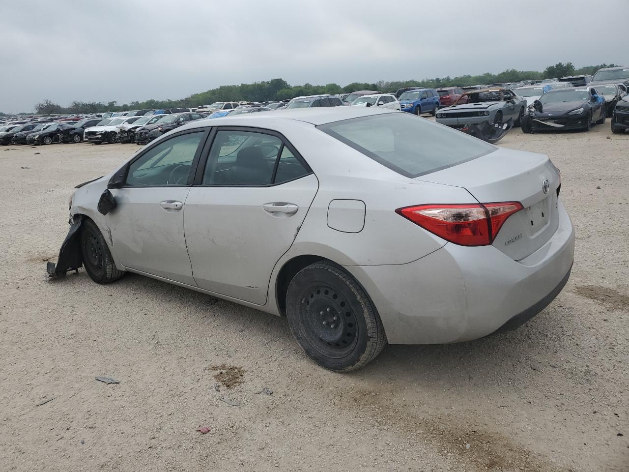 5YFBURHEXKP888945 2019 Toyota Corolla L