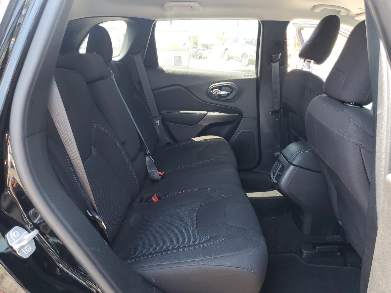 1C4PJMCB4LD534955 2020 Jeep Cherokee Latitude