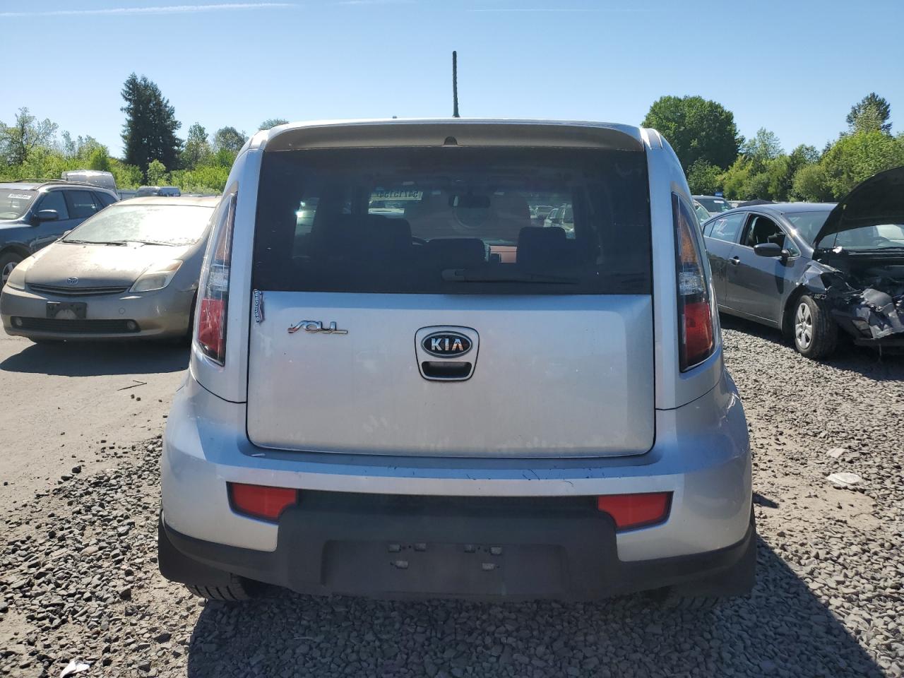 KNDJT2A20A7079556 2010 Kia Soul +