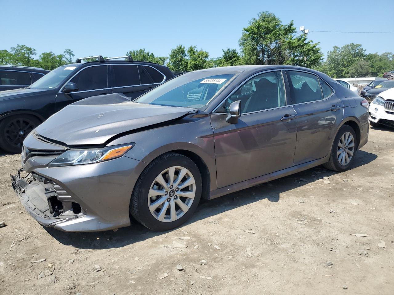 4T1B11HK1JU634585 2018 Toyota Camry L