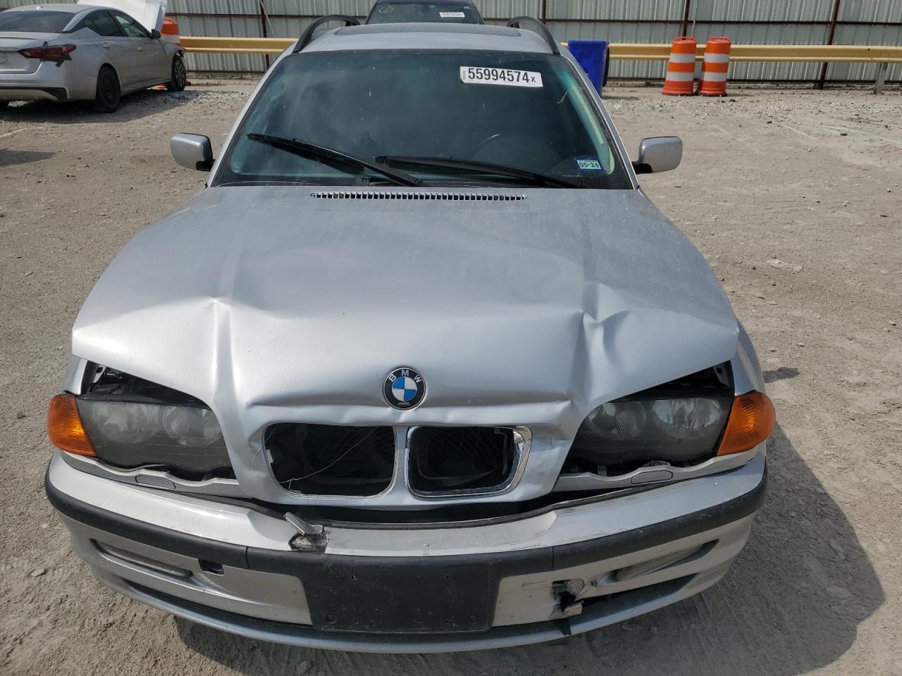 WBAAW33431ET42028 2001 BMW 325 It